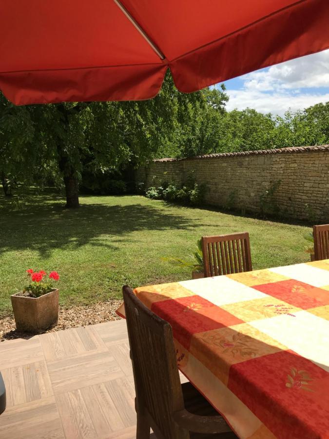 Villa La Diguinerie Prignac Esterno foto